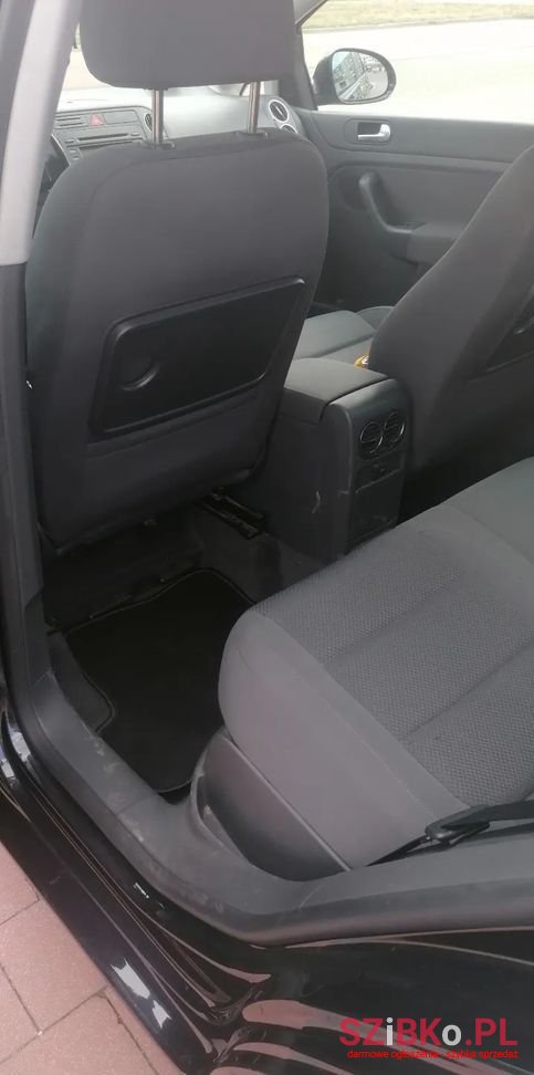 2005' Volkswagen Golf Plus photo #6