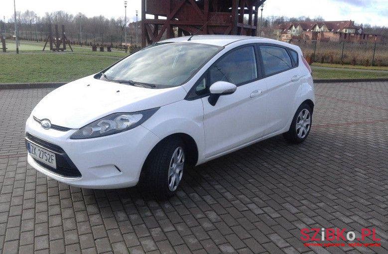 2008' Ford Fiesta photo #1