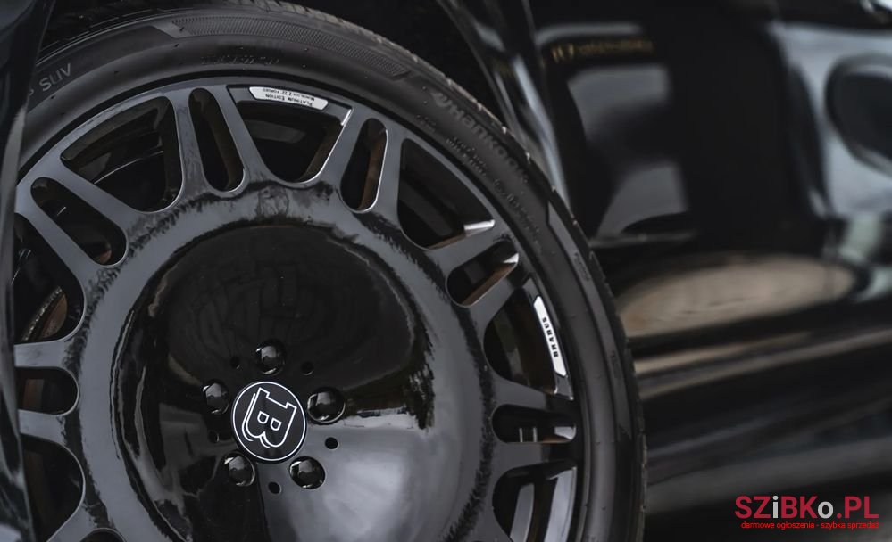 2023' Mercedes-Benz GLS photo #3