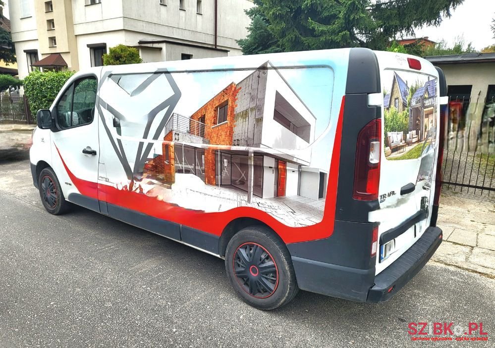 2015' Renault Trafic photo #4