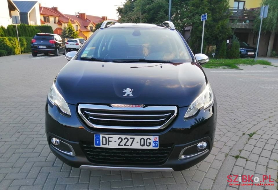 2014' Peugeot 2008 photo #2