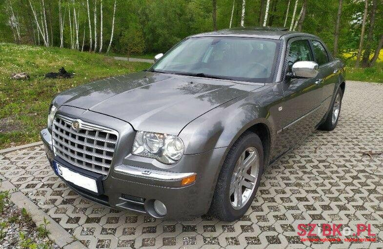 2009' Chrysler 300C photo #1