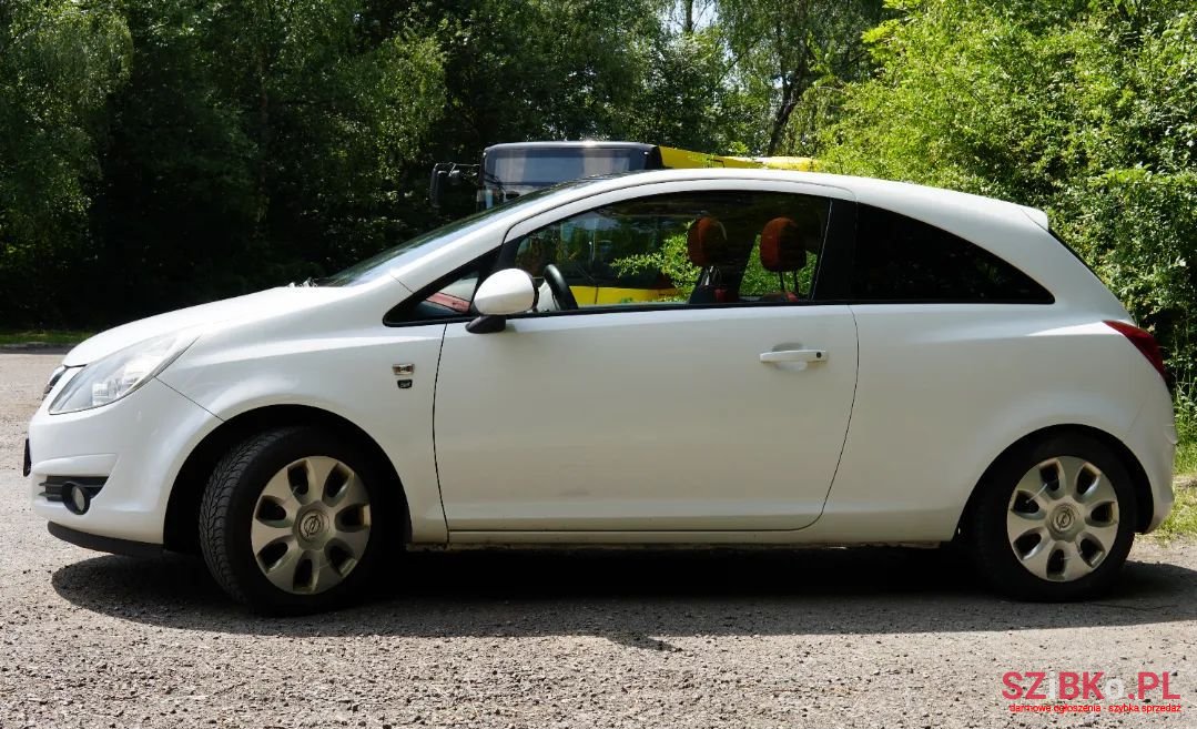 2010' Opel Corsa photo #5