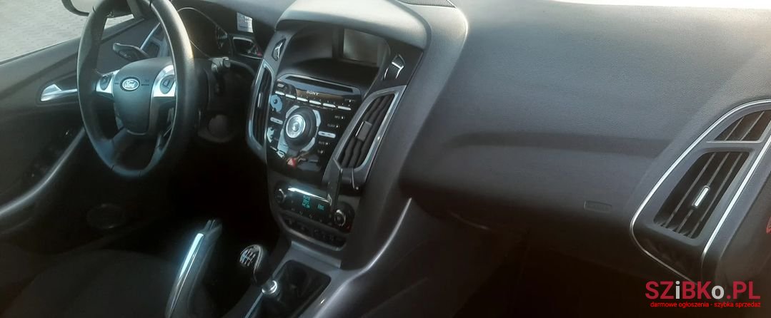 2012' Ford Focus photo #6