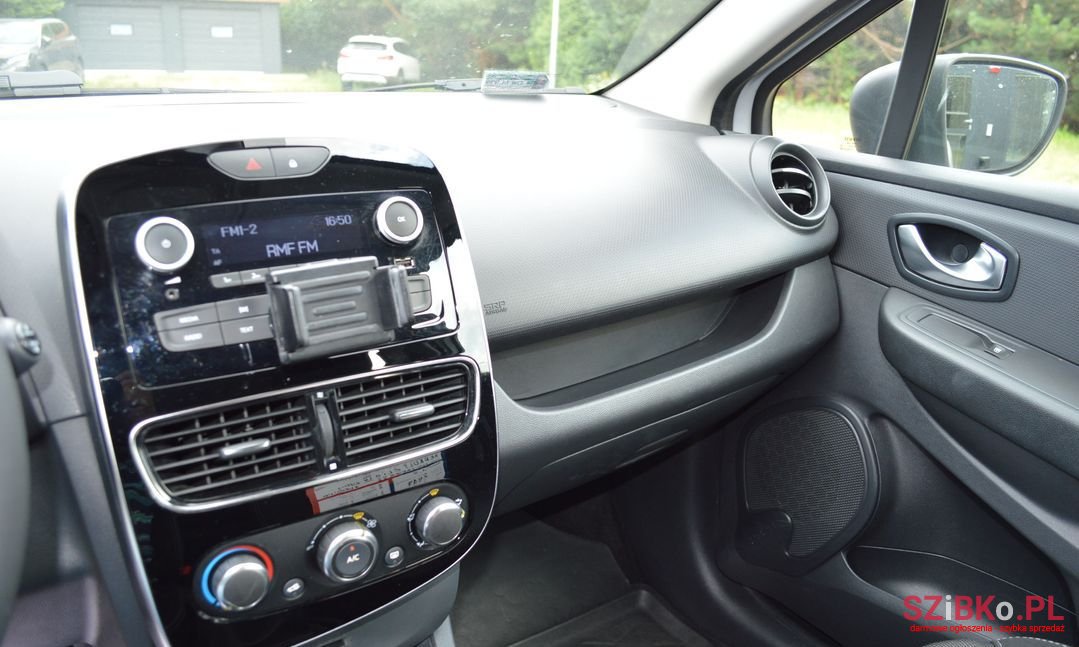 2018' Renault Clio photo #5