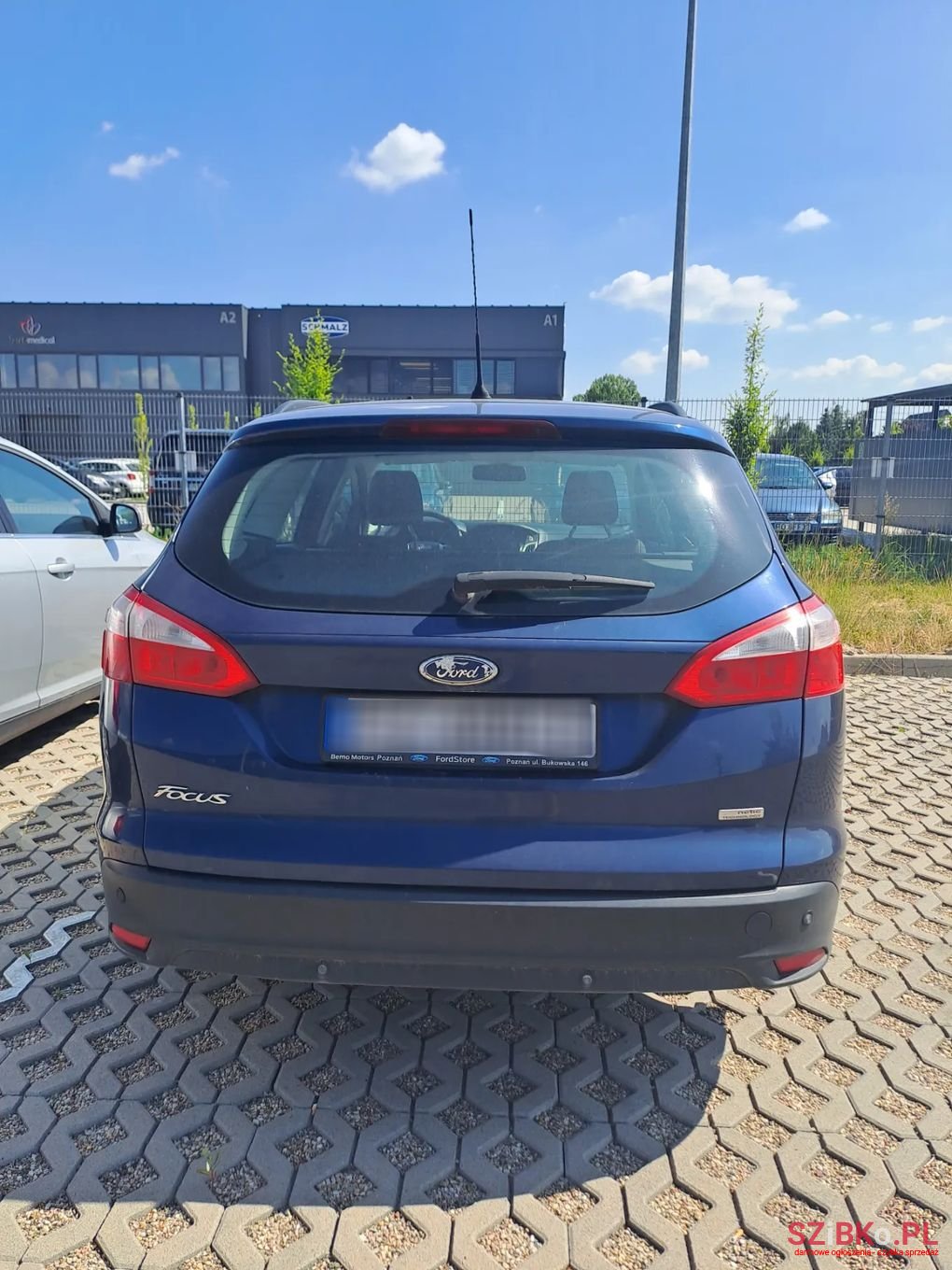 2012' Ford Focus photo #2