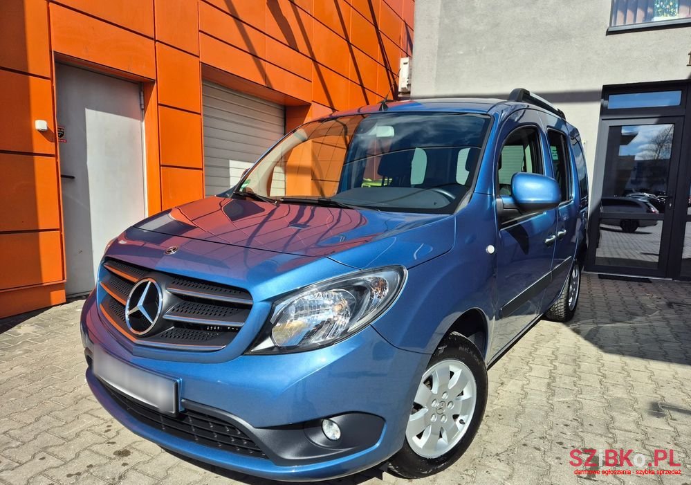 2020' Mercedes-Benz Citan photo #2