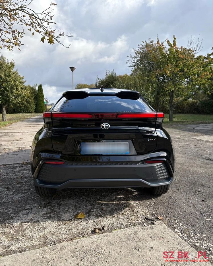 2023' Toyota C-HR photo #3