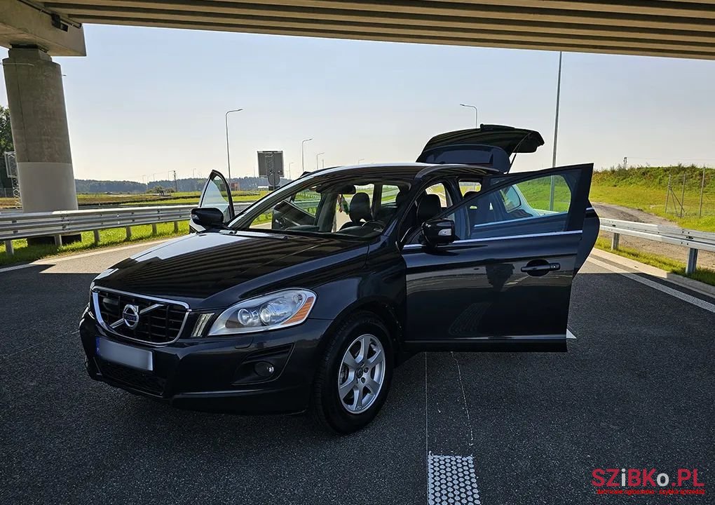 2009' Volvo Xc 60 photo #4