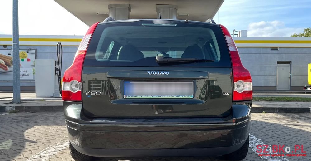 2004' Volvo V50 2.4 photo #3