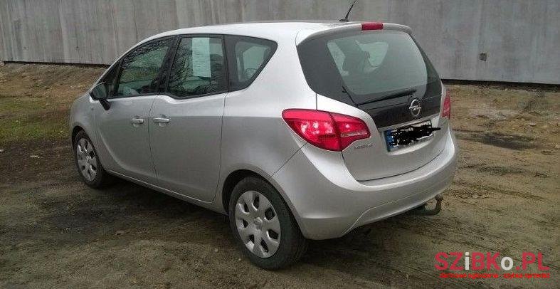 2011' Opel Meriva photo #1