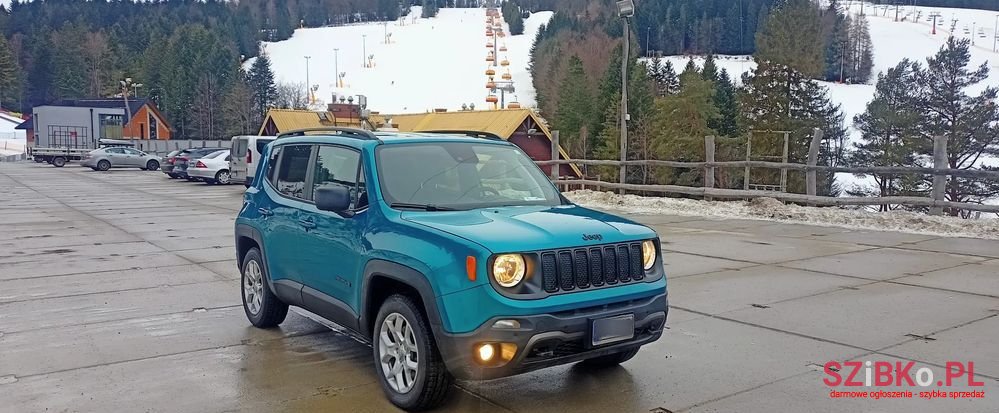 2020' Jeep Renegade photo #1