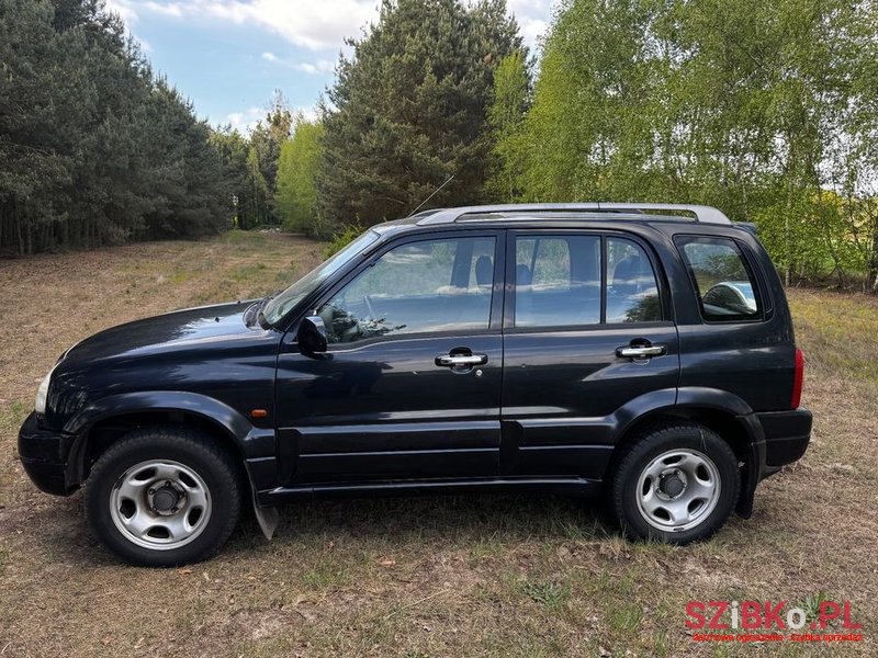2005' Suzuki Grand Vitara 2.0 photo #2