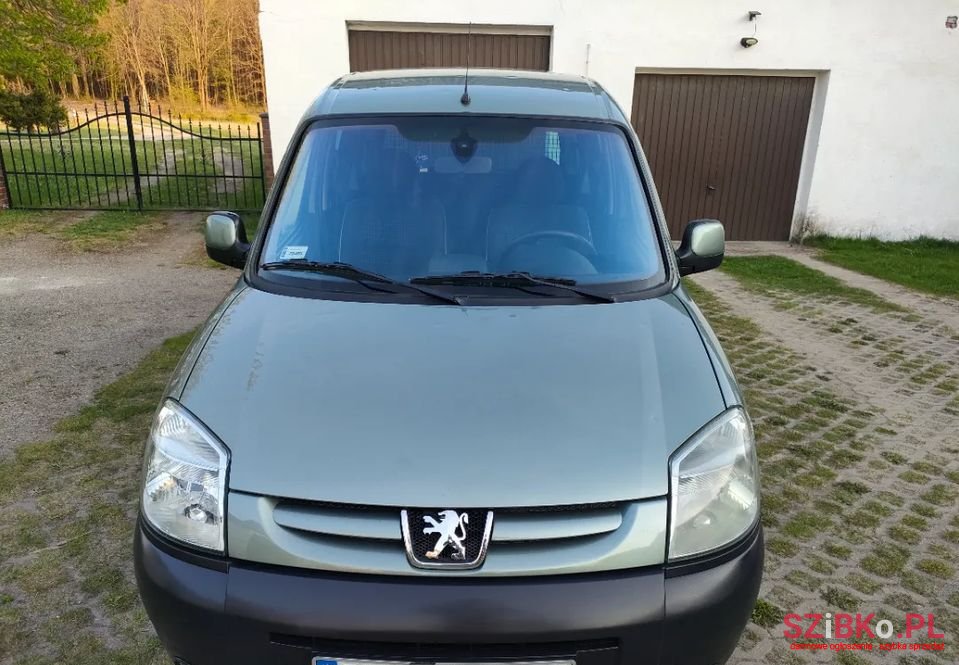 2006' Peugeot Partner photo #1