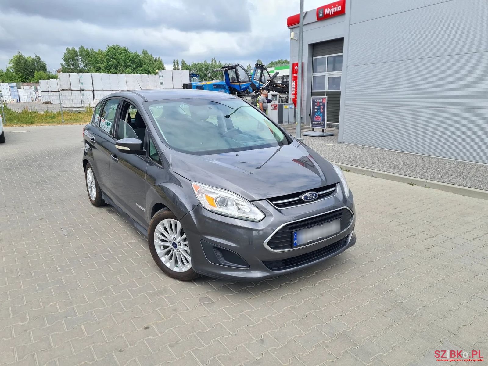 2017' Ford C-MAX photo #1