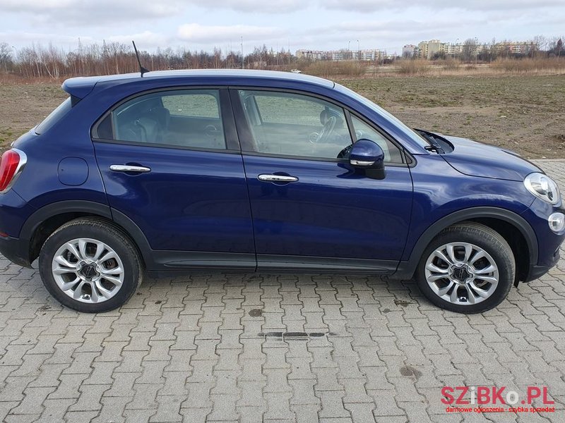 2015' Fiat 500X photo #2