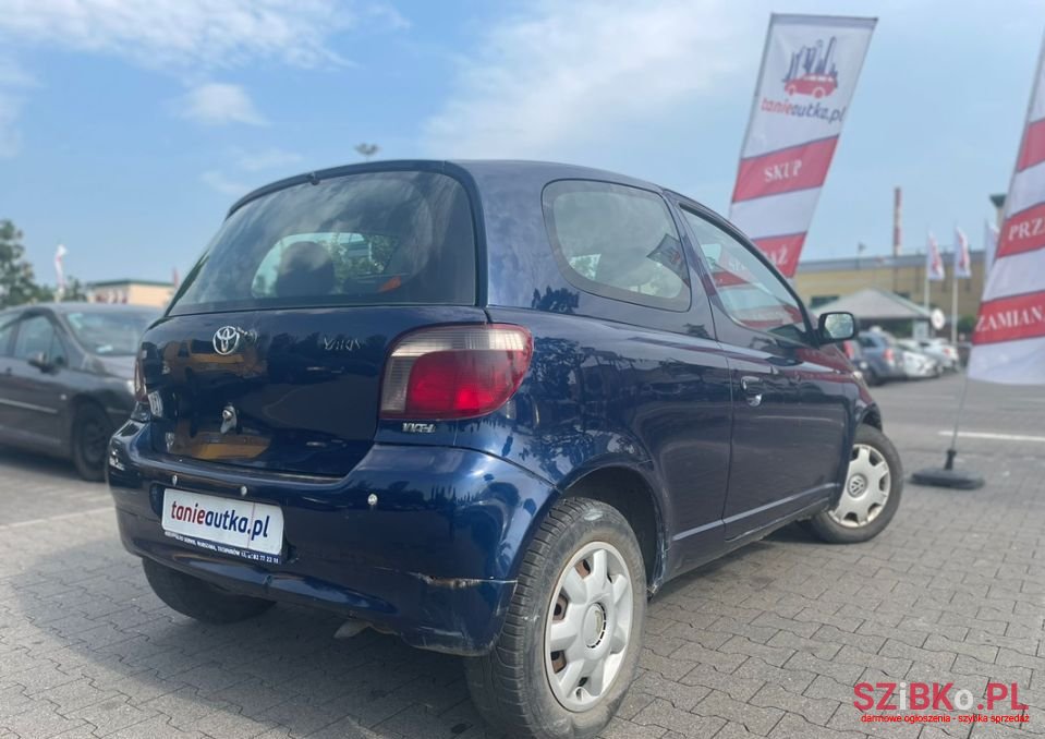 2001' Toyota Yaris photo #4