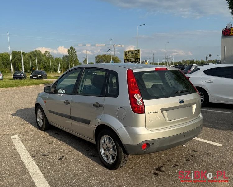 2006' Ford Fiesta 1.4 Trend photo #3