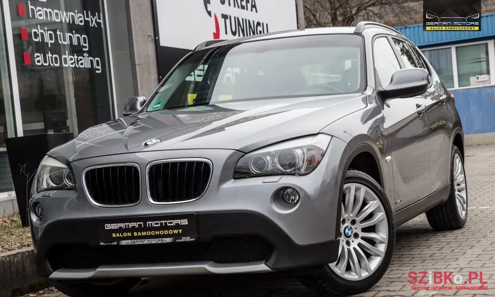 2011' BMW X1 photo #2