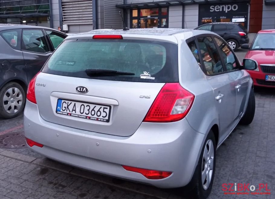 2010' Kia Ceed photo #5