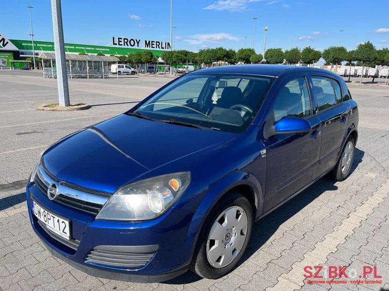 2006' Opel Astra photo #4