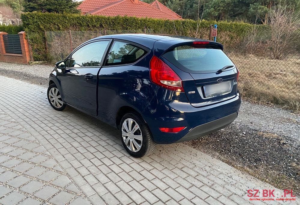 2009' Ford Fiesta photo #4