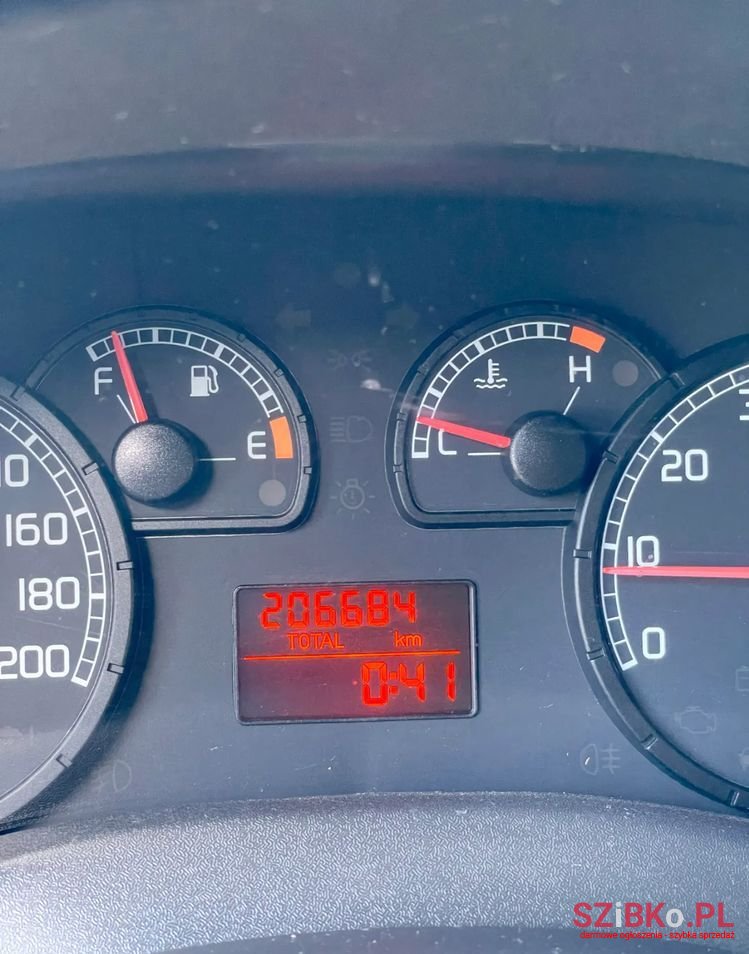 2009' Fiat Doblo photo #3