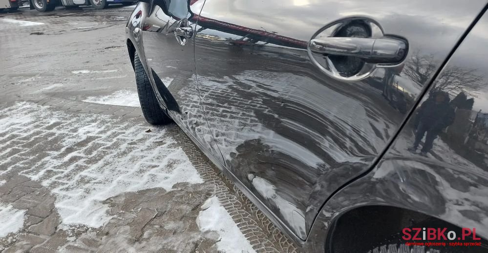 2009' Toyota Auris 2.0 D-4D Prestige photo #4