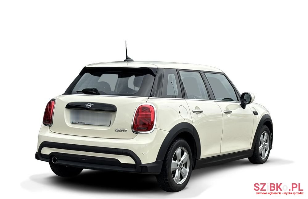2022' MINI Cooper photo #5