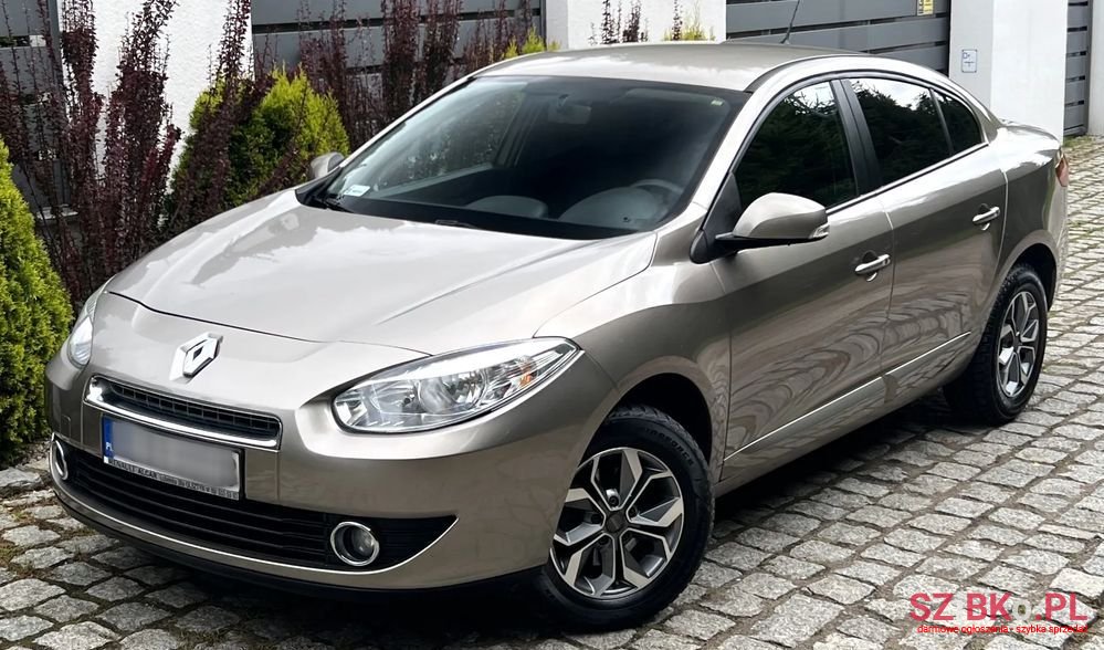 2011' Renault Fluence photo #1