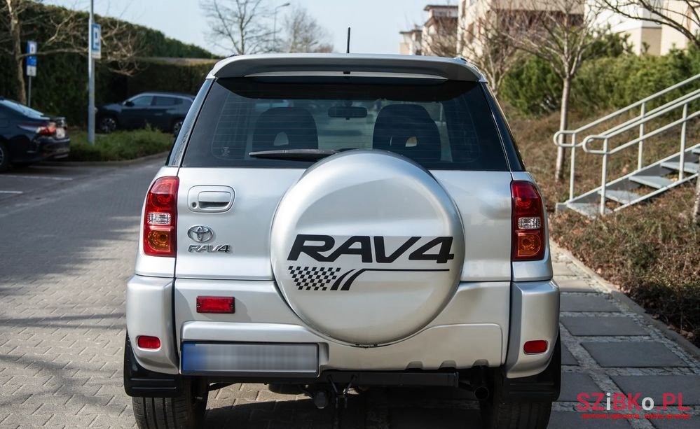 2004' Toyota RAV4 photo #6