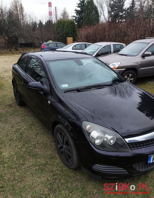 2007' Opel Astra photo #1