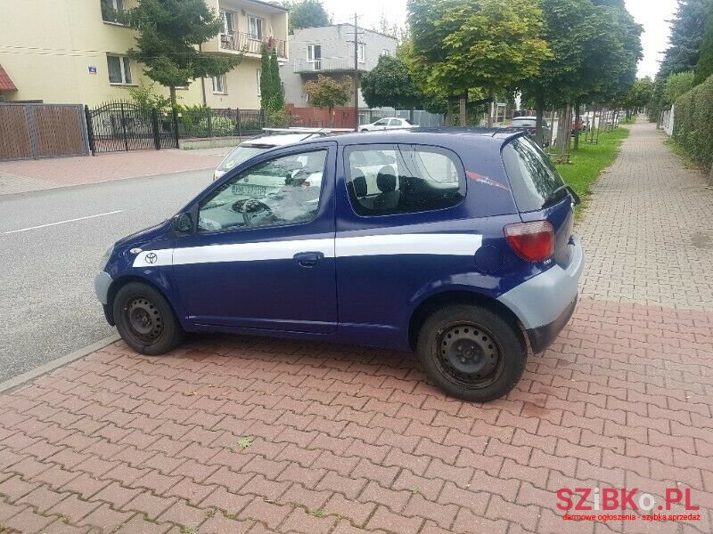 1999' Toyota Yaris photo #3