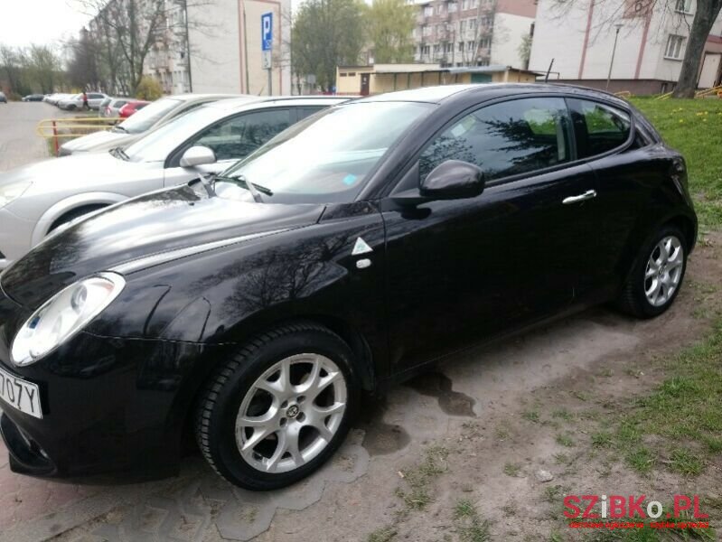 2010' Alfa Romeo MiTo photo #2