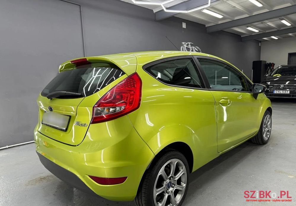 2009' Ford Fiesta 1.25 Titanium photo #4