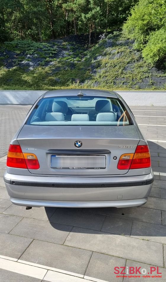 2004' BMW 3 Series 318D photo #3