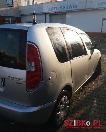 2007' Skoda Roomster photo #4