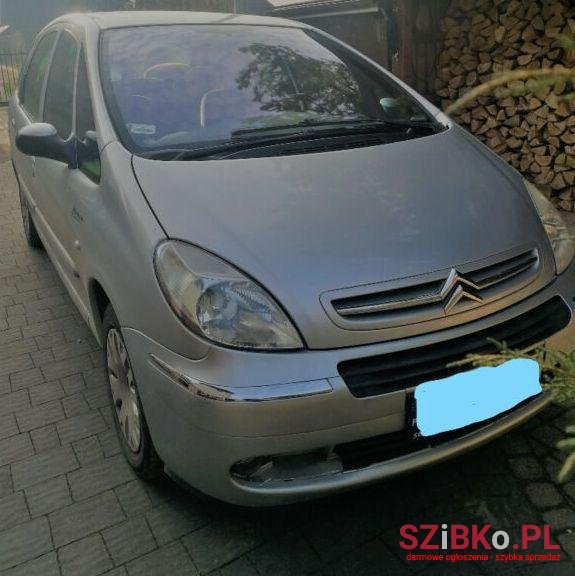 2006' Citroen Xsara Picasso photo #1