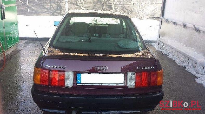 1989' Audi 80 photo #2
