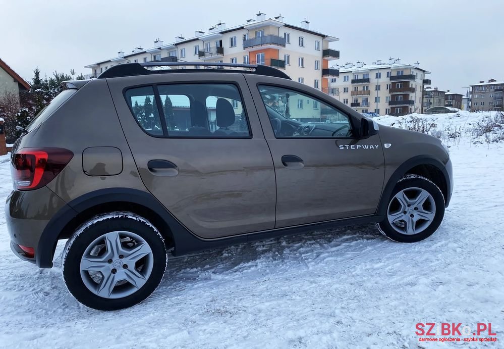 2018' Dacia Sandero Stepway photo #4
