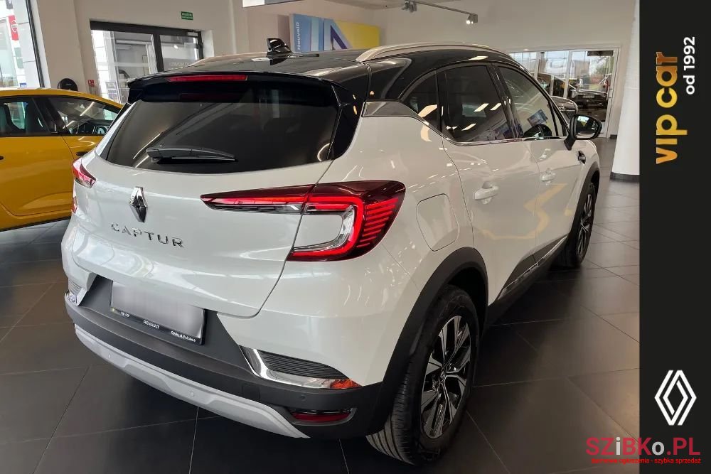 2023' Renault Captur photo #5