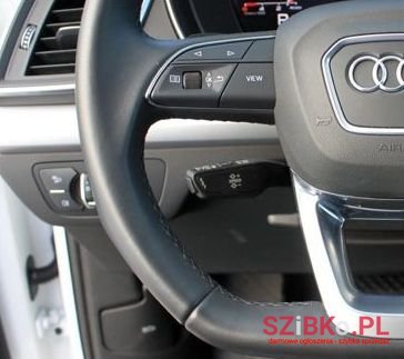 2022' Audi Q5 photo #6