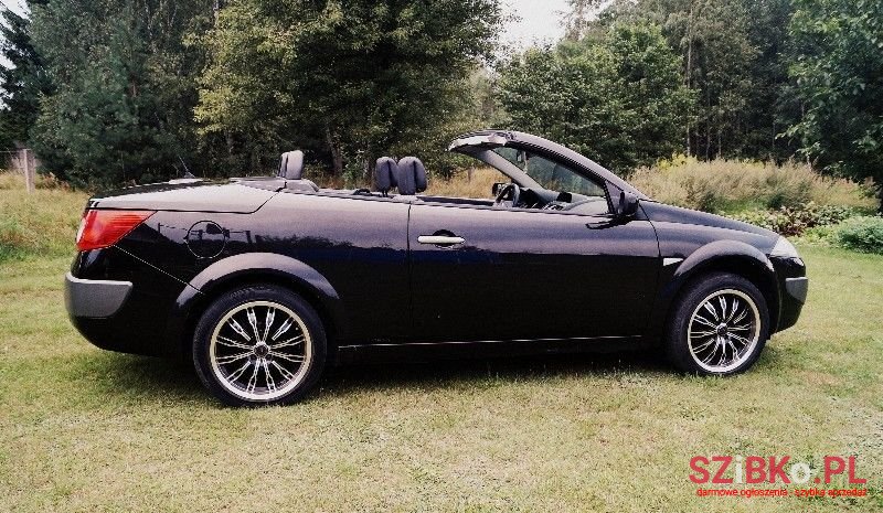 2006' Renault Megane photo #1