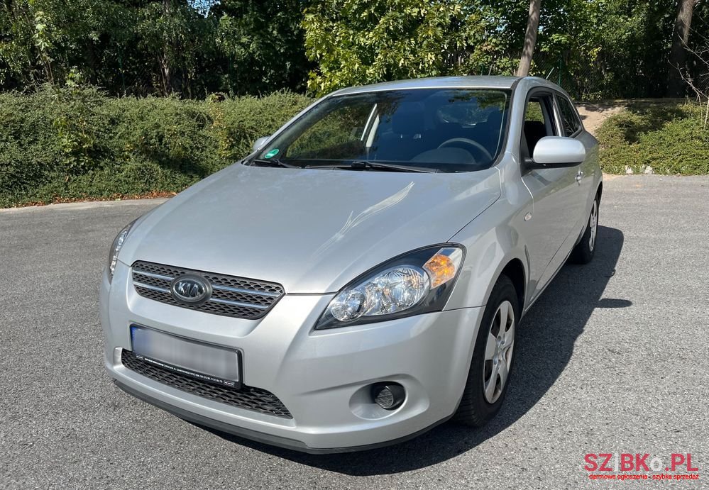 2010' Kia Ceed 1.6 Cvvt Vision photo #1