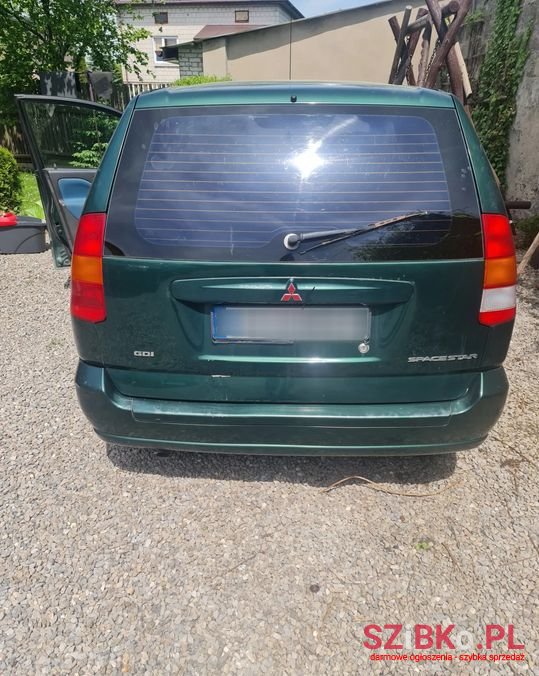 2000' Mitsubishi Space Star photo #2