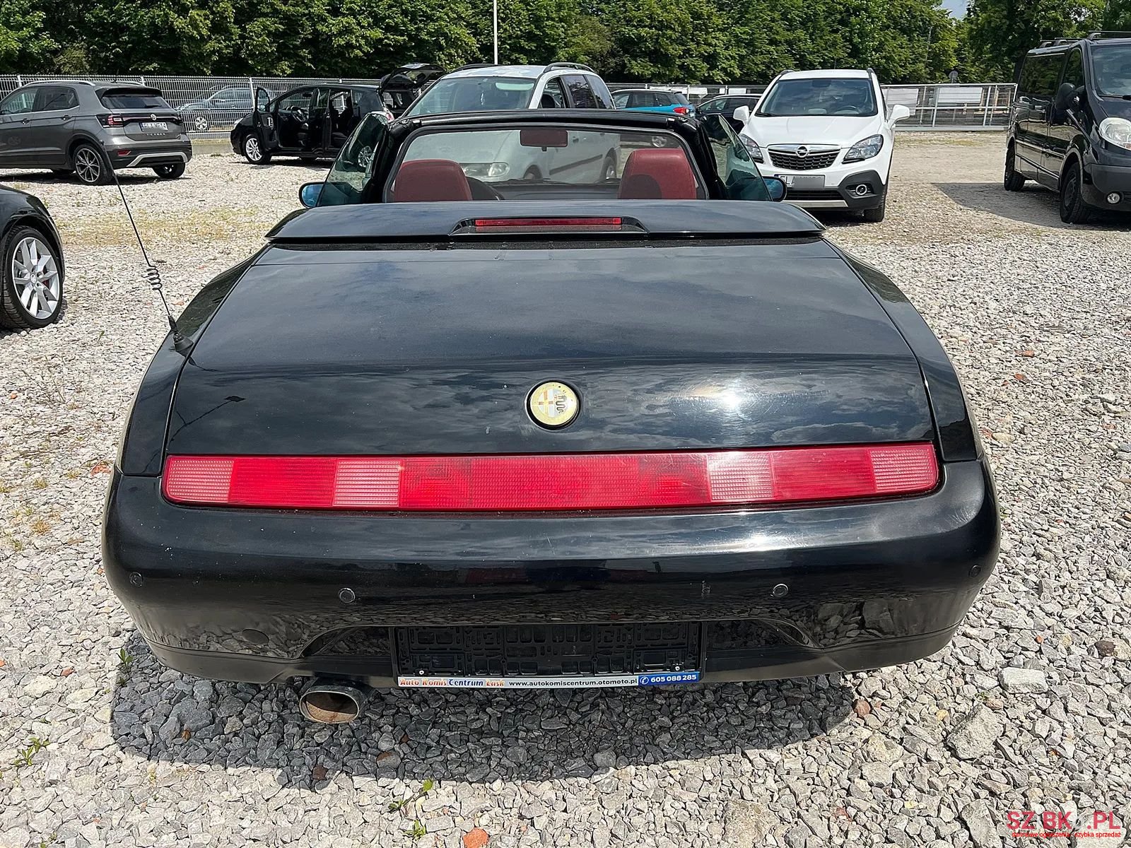 1998' Alfa Romeo Spider photo #3