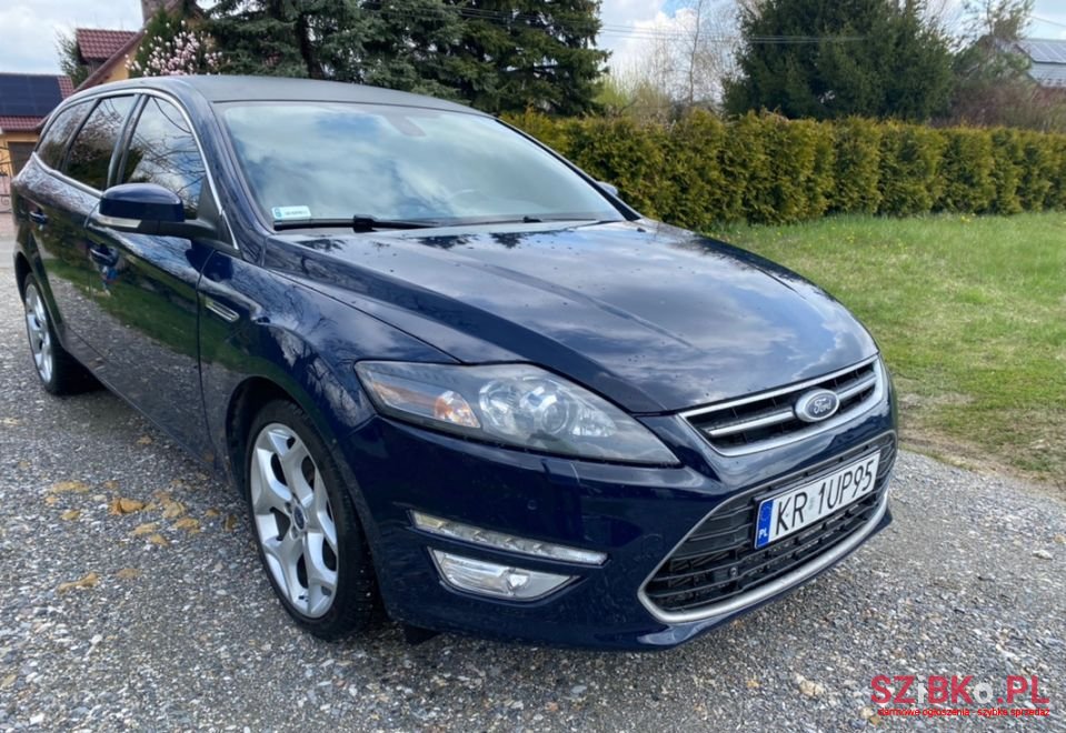 2013' Ford Mondeo photo #4