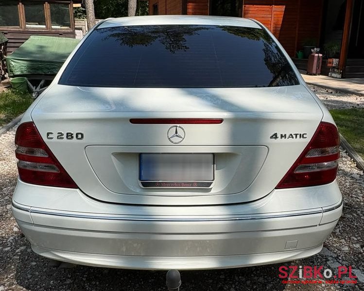2007' Mercedes-Benz C-Class photo #5