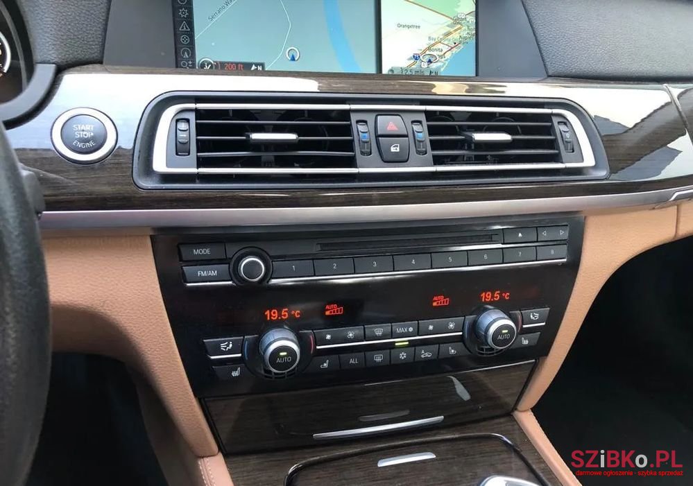 2011' BMW 7 Series 750I L photo #6