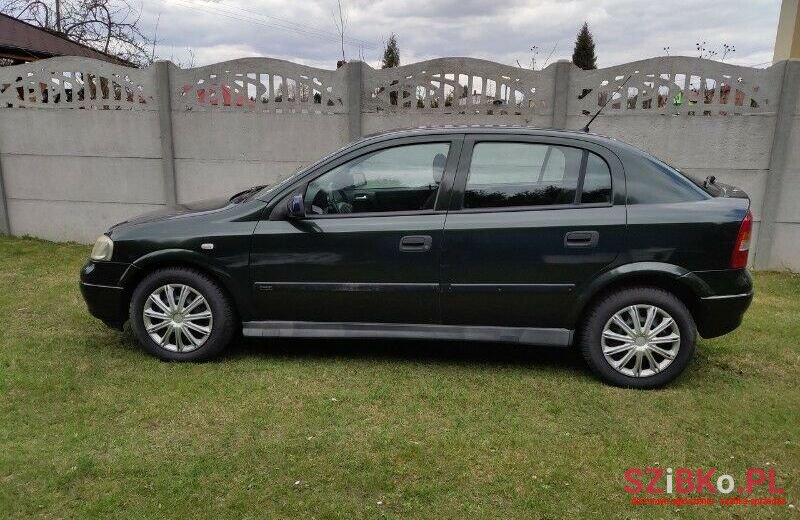 2001' Opel Astra photo #1